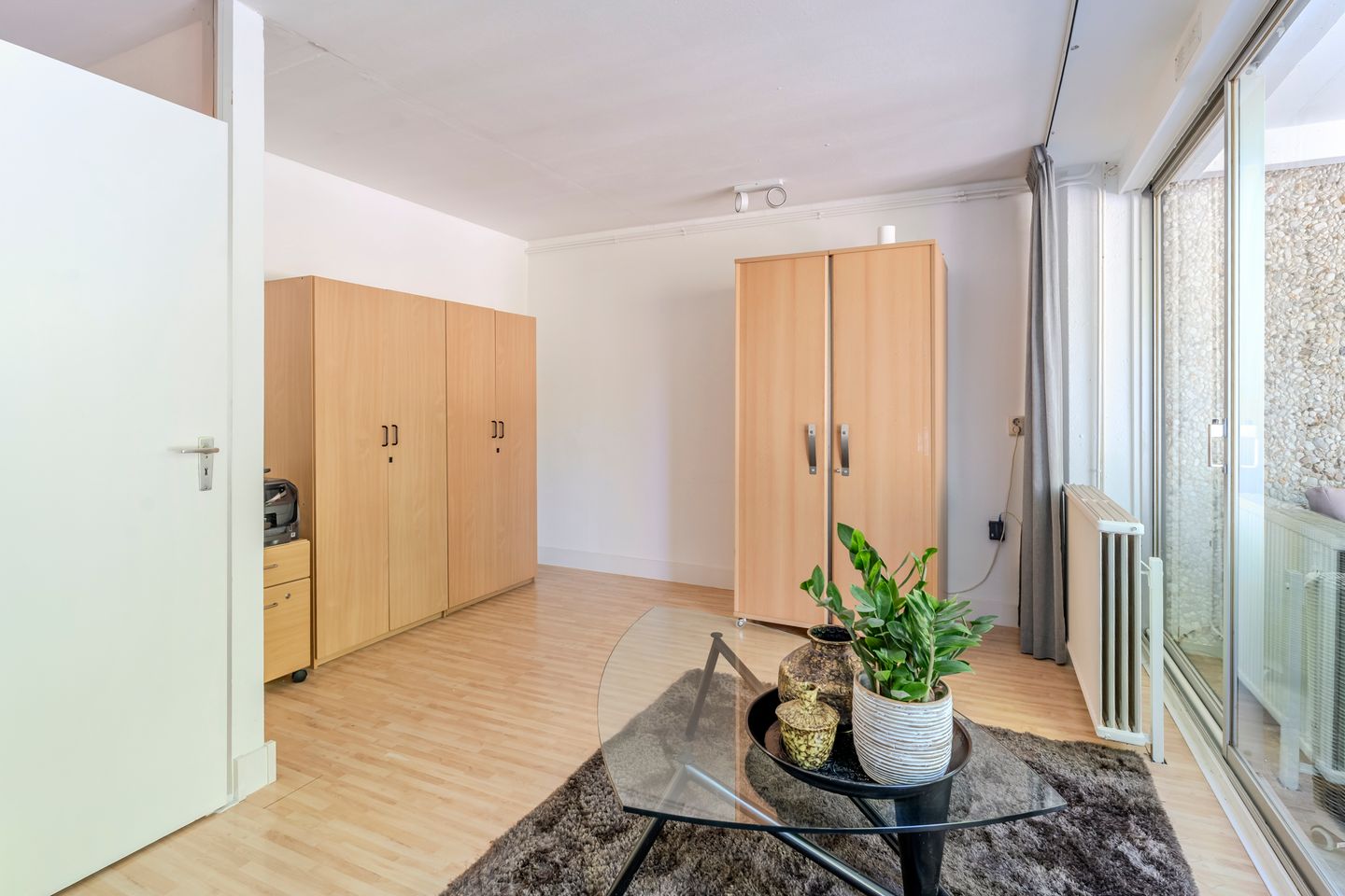 Photo 10 of Essex 19