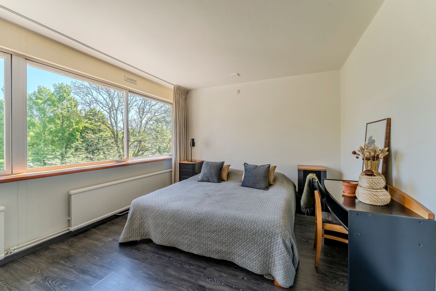 Photo 29 of Essex 19