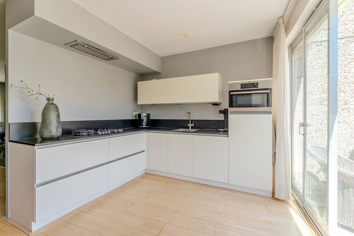 Photo 20 of Essex 19