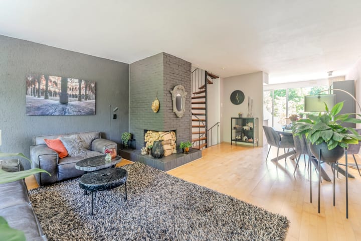 Foto 17 van Essex 19