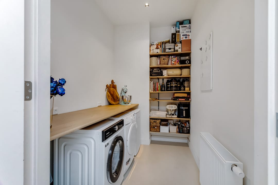 Photo 17 of Terheijdenseweg 110