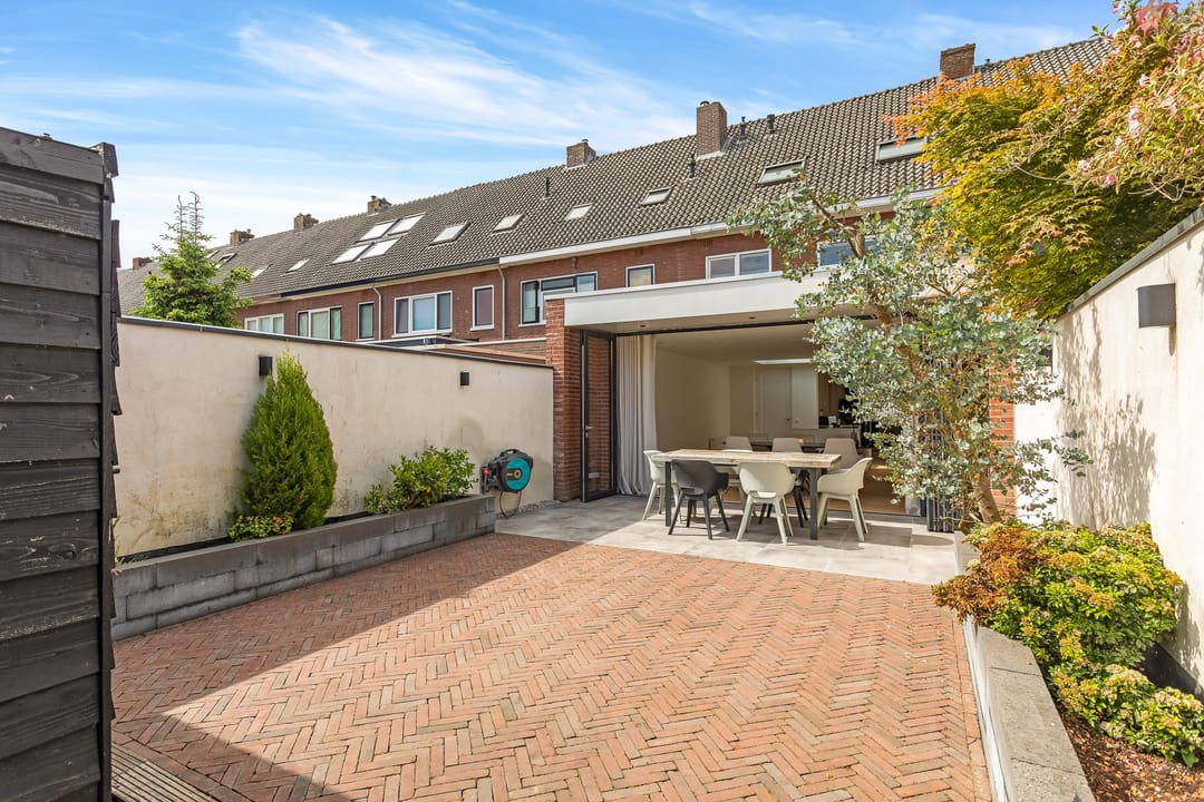 Photo 23 of Terheijdenseweg 110