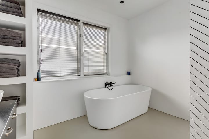 Foto 31 van Terheijdenseweg 110