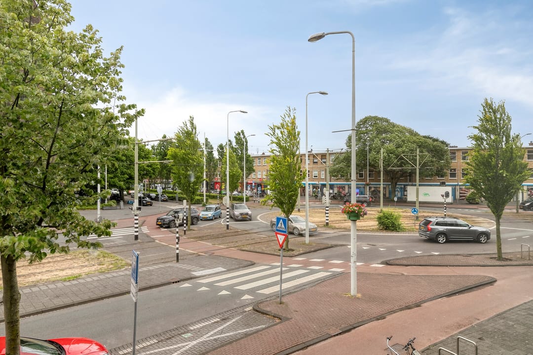 Foto 22 van Apeldoornselaan 179