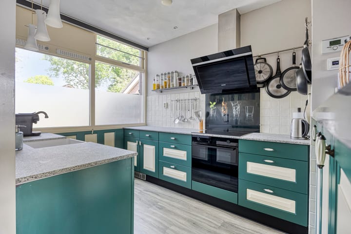 Photo 18 of Volkersweg 30