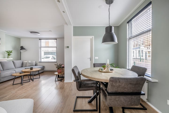 Foto 2 van Oostelijke Achterweg 30