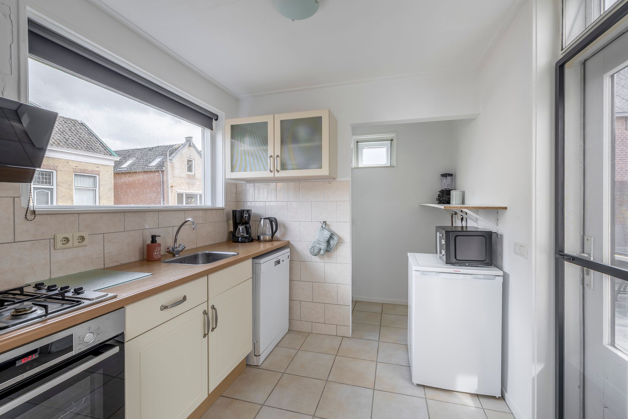 Photo 15 of Oostelijke Achterweg 30