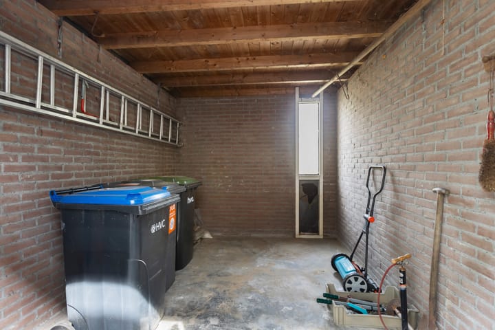 Foto 35 van Domela Nieuwenhuisstraat 14