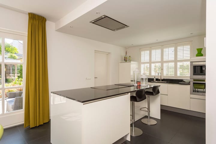 Foto 3 van Weegbree 32