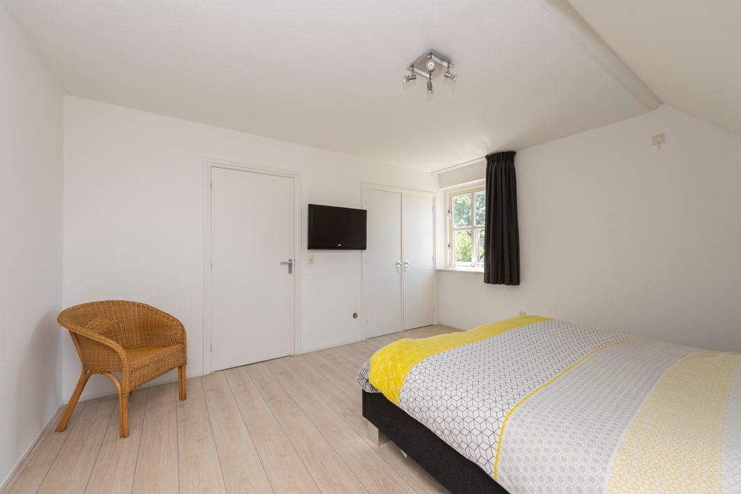 Foto 23 van Weegbree 32