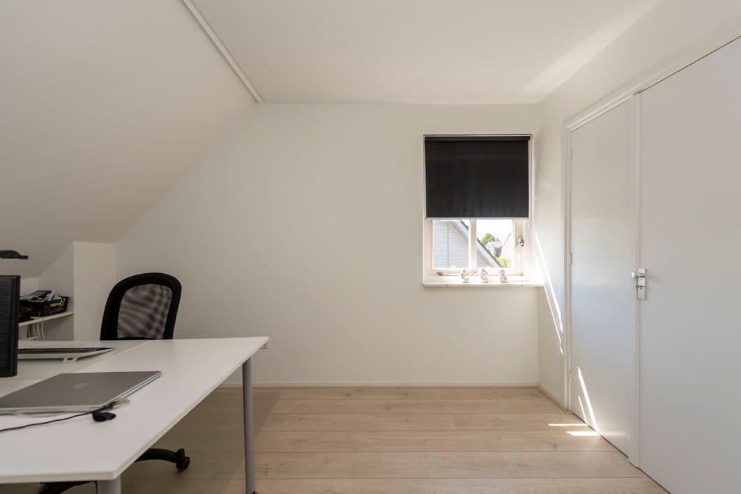 Foto 25 van Weegbree 32