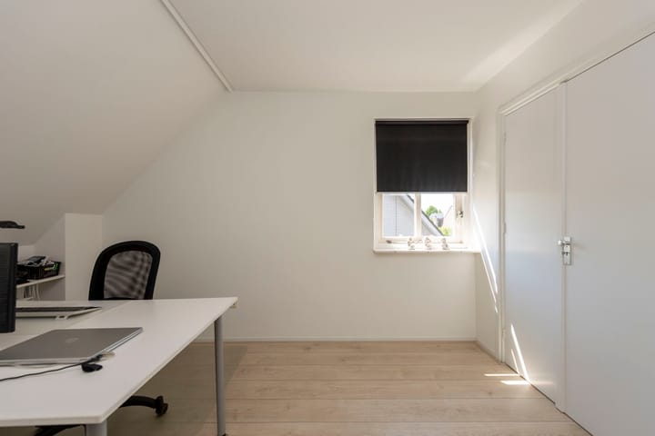 Foto 25 van Weegbree 32