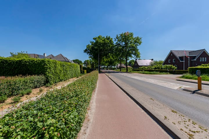 Foto 45 van Weegbree 32