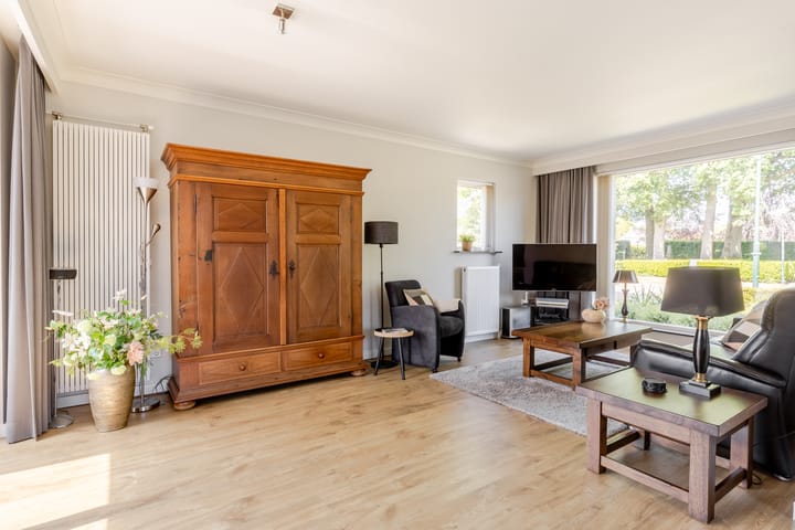 Foto 3 van Vincent van Goghstraat 1