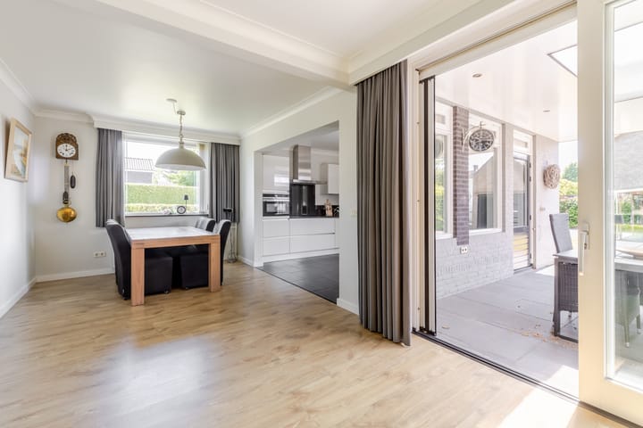 Foto 6 van Vincent van Goghstraat 1