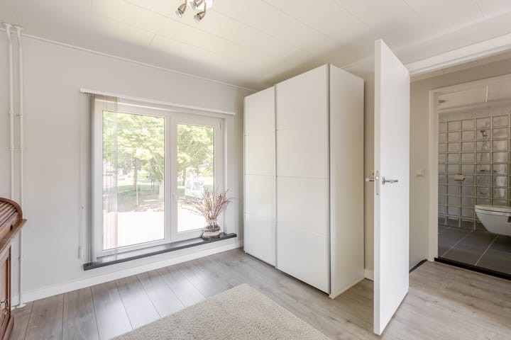 Foto 15 van Vincent van Goghstraat 1