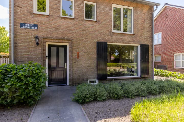 Foto 40 van Vincent van Goghstraat 1