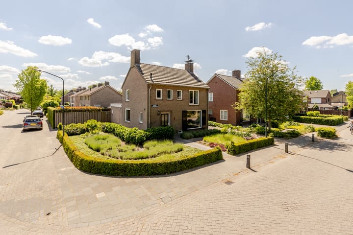 Foto 43 van Vincent van Goghstraat 1