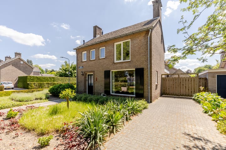 Foto 42 van Vincent van Goghstraat 1