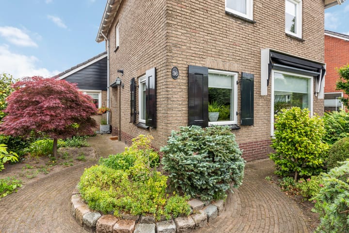 Foto 2 van Grotestraat 36