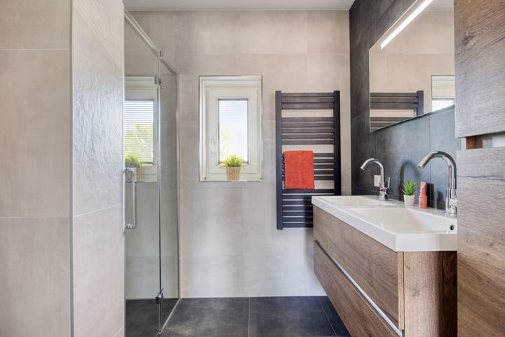 Foto 21 van Honingbes 42