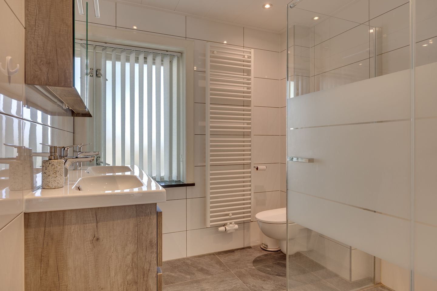 Photo 19 of Stephensonstraat 35