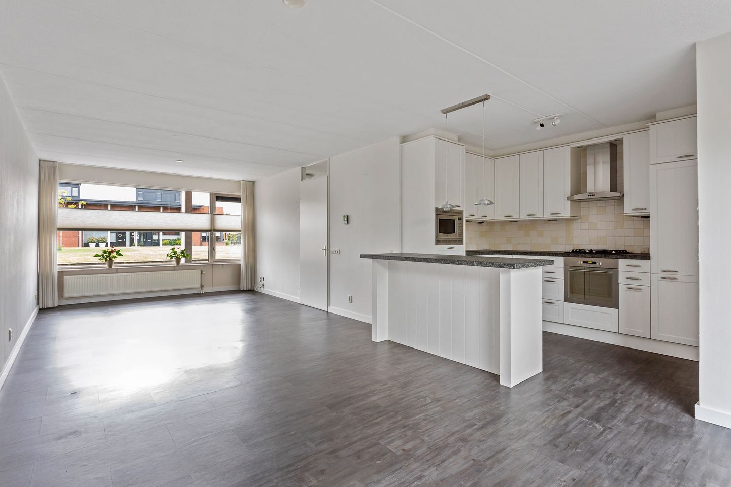 Photo 5 of Kokerjuffer 22