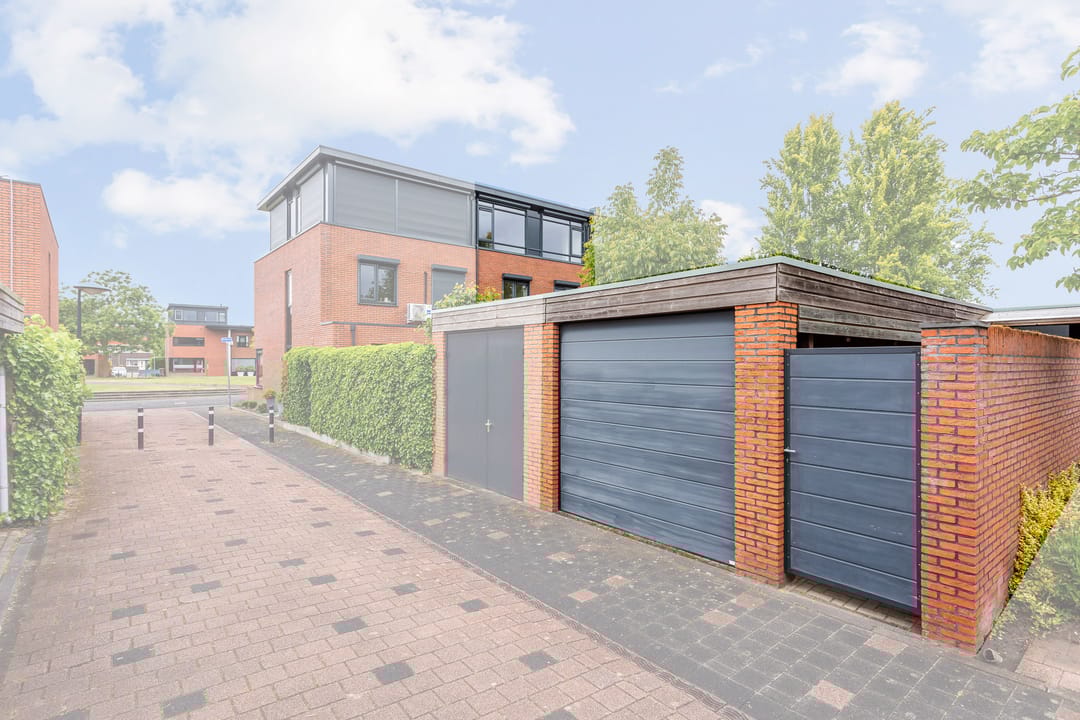 Photo 17 of Kokerjuffer 22