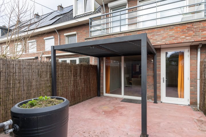 Foto 26 van Paardenbloemsingel 73