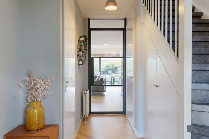 Foto 15 van Mattenbieslaan 71