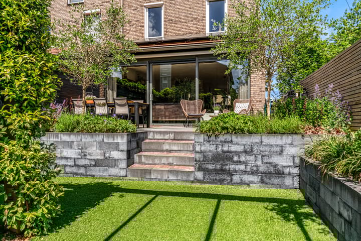 Foto 32 van Mattenbieslaan 71