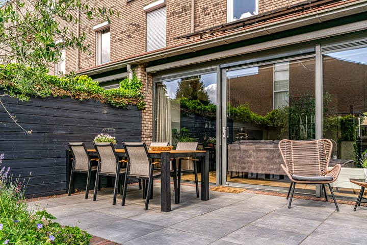 Foto 40 van Mattenbieslaan 71