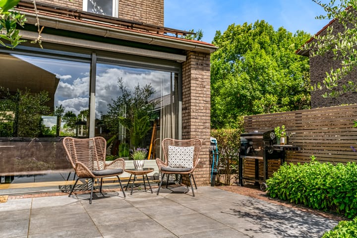 Foto 41 van Mattenbieslaan 71