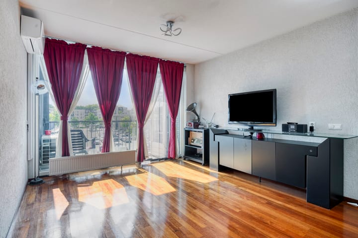 Photo 9 of Heuvelstraat 7-C