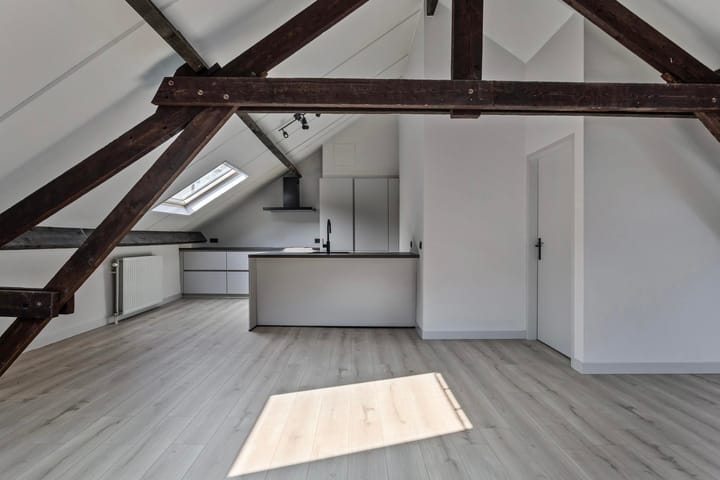 Foto 8 van Jekerstraat 6-A05