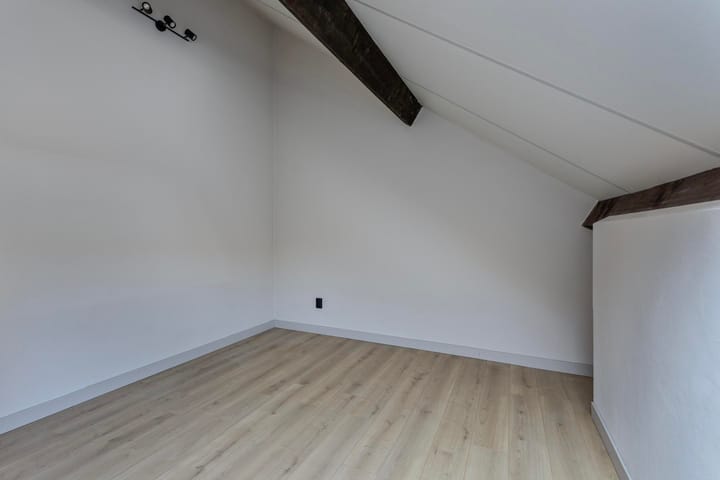 Foto 15 van Jekerstraat 6-A05