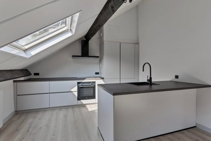 Foto 11 van Jekerstraat 6-A05