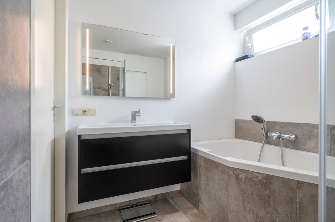 Foto 22 van Erasmusstraat 6