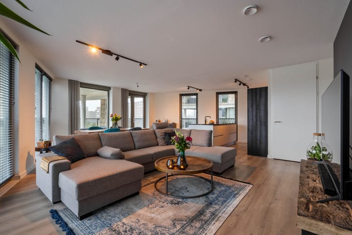 Photo 2 of Terheijdenstraat 130