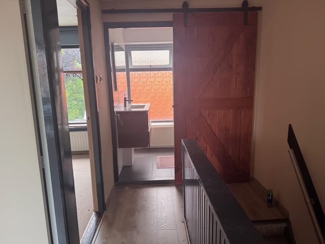 Photo 9 of Maarten Trompstraat 31