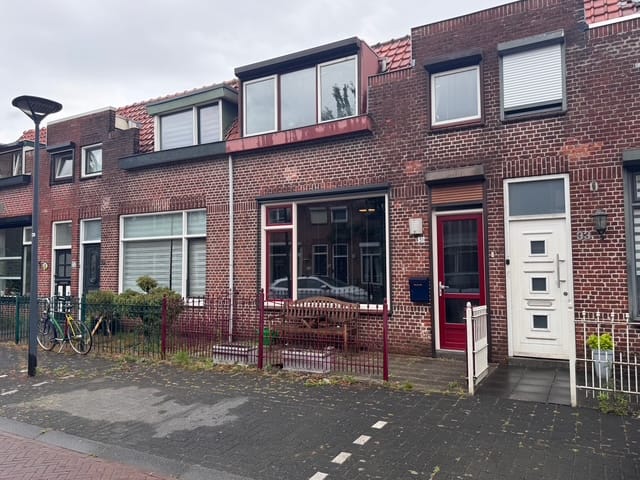 Foto 16 van Maarten Trompstraat 31