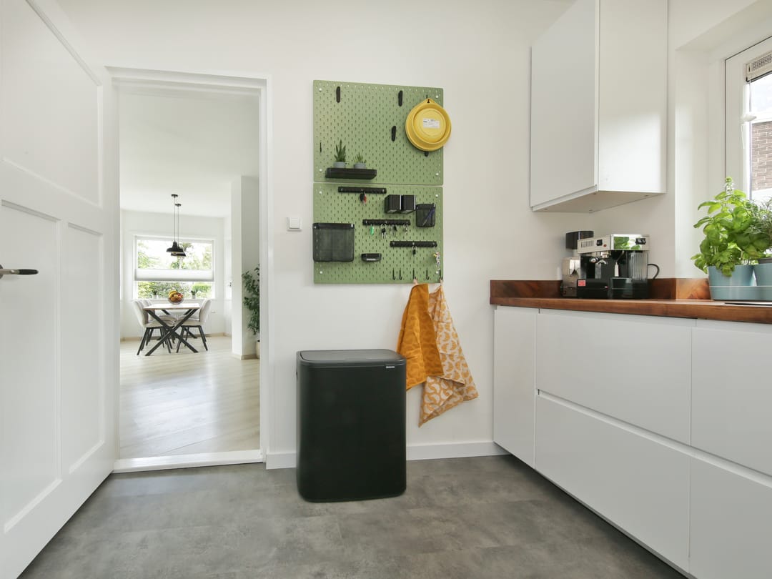 Foto 11 van Middenweg 80