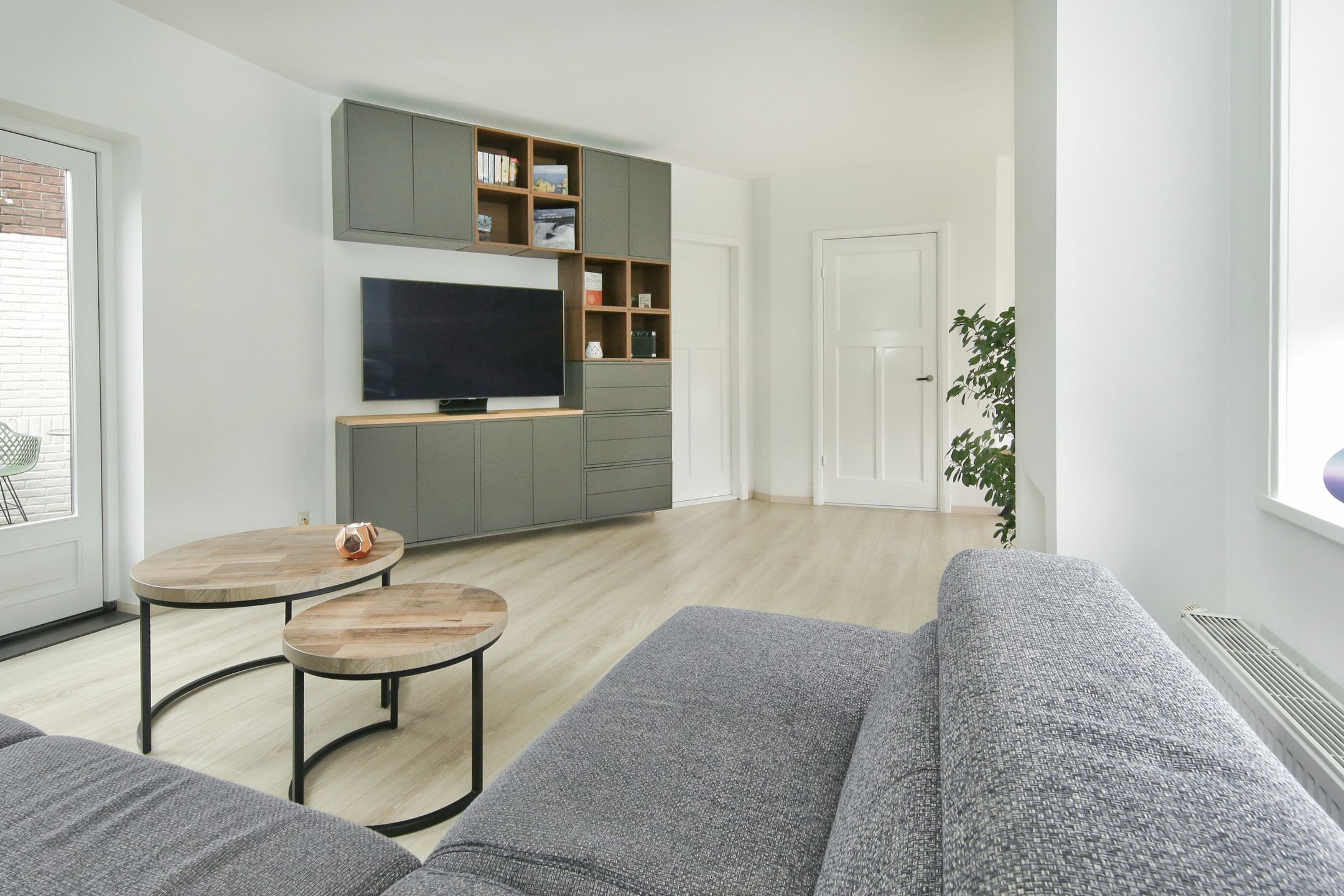 Foto 15 van Middenweg 80