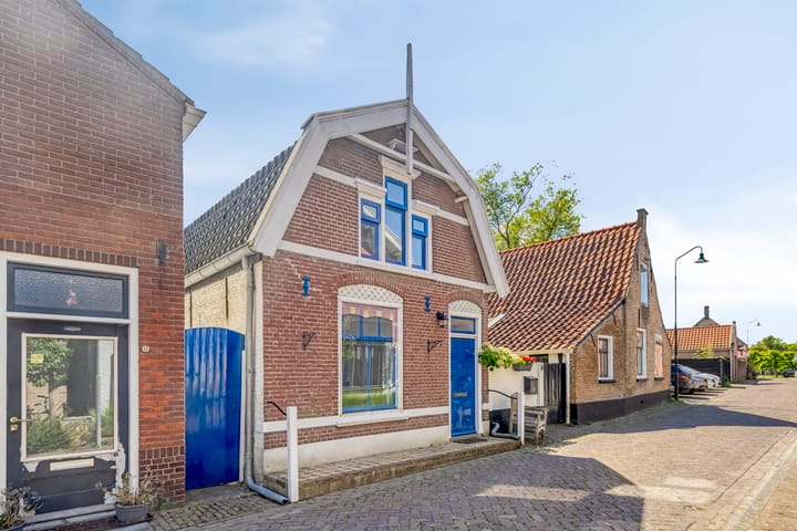 Foto 23 van Ooststraat 10