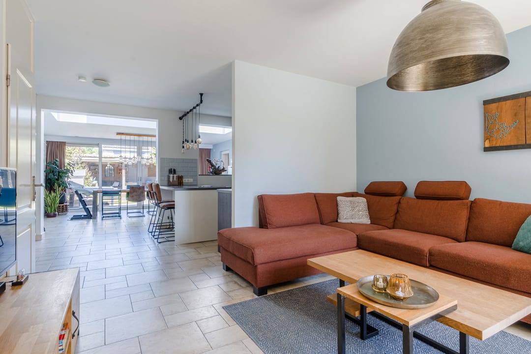 Foto 8 van Van den Waarsenburglaan 15