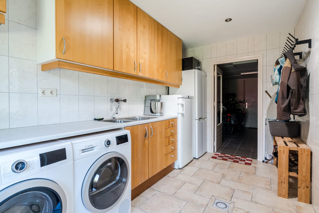 Foto 16 van Van den Waarsenburglaan 15