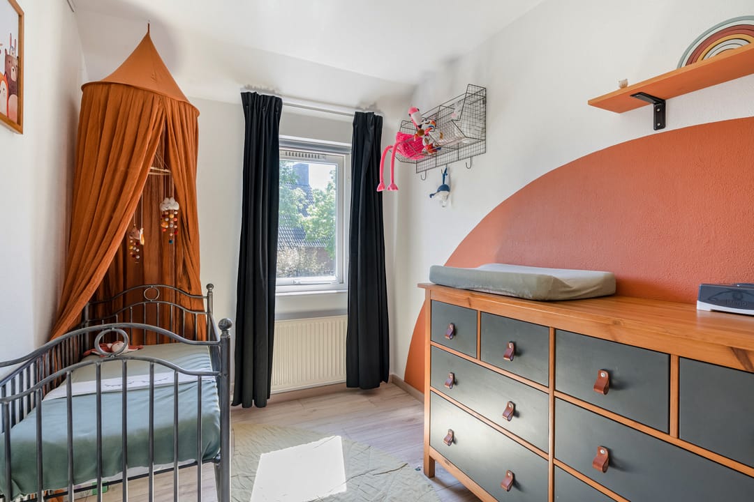 Foto 28 van Van den Waarsenburglaan 15