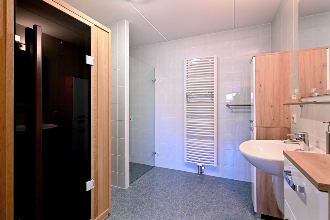 Photo 28 of Compagniestraat 1
