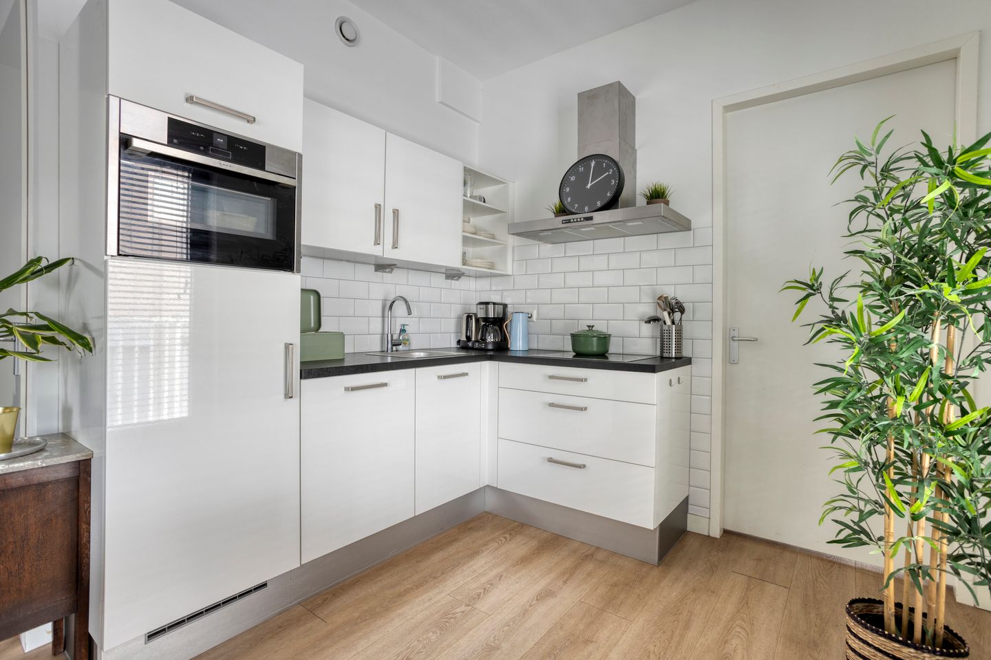 Foto 4 van Le Sage ten Broeklaan 9-25