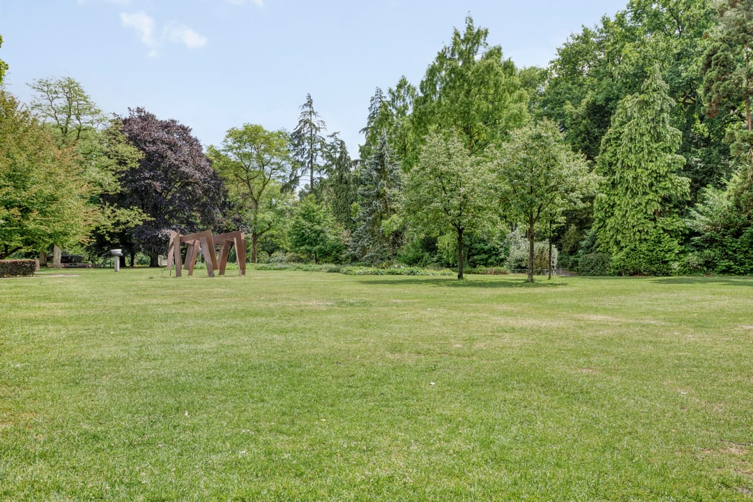 Foto 32 van Le Sage ten Broeklaan 9-25